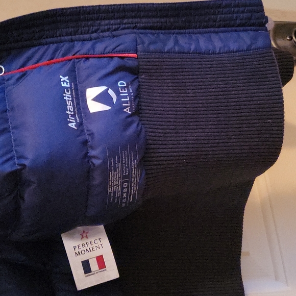 Perfect Moment Glacier Bombet Jacket NWT size S - Picture 9 of 10